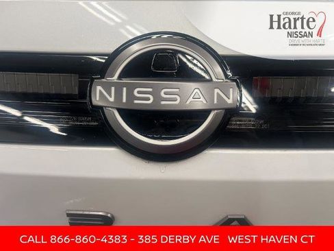 Certified 2025 Nissan Murano SV image 19