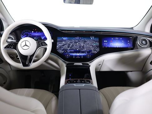 Used 2025 Mercedes-Benz EQS 450+ 4MATIC SUV image 44