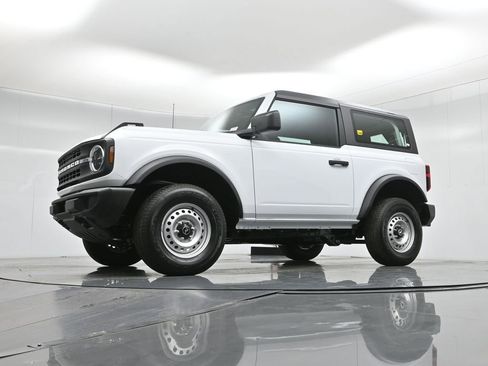 New 2025 Ford Bronco 2-Door image 46