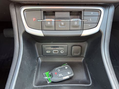 Used 2023 GMC Terrain SLT w/ Tech Package AWD/4WD image 26