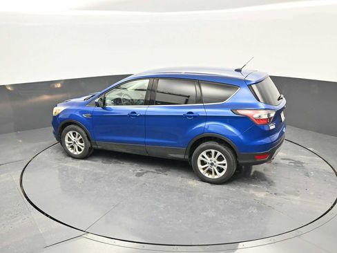 Used 2017 Ford Escape SE image 22