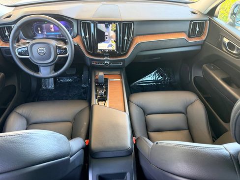 Used 2023 Volvo XC60 T8 Plus AWD/4WD image 22