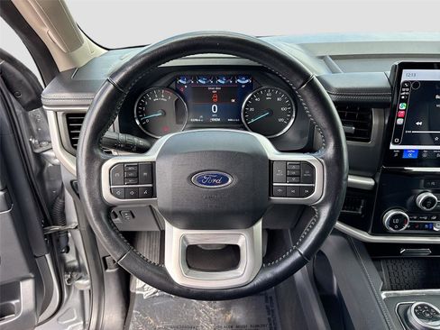 Used 2024 Ford Expedition Max XLT RWD image 11