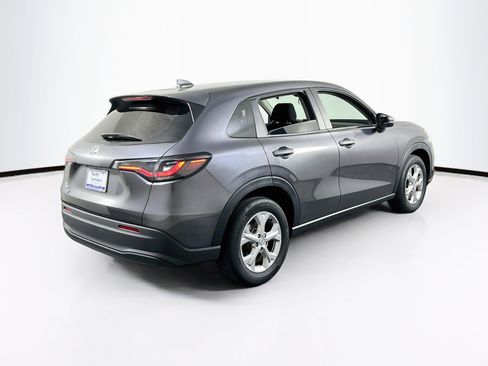 Used 2023 Honda HR-V LX image 5