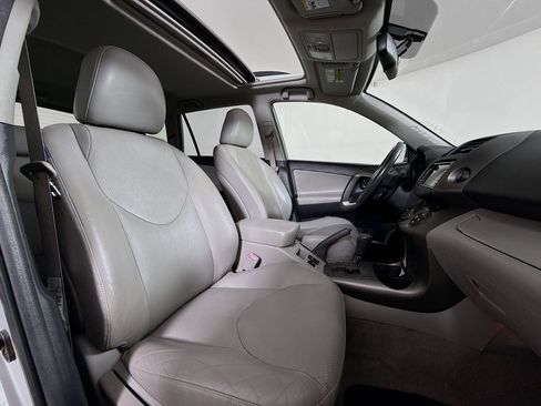Used 2009 Toyota RAV4 Limited AWD/4WD image 26