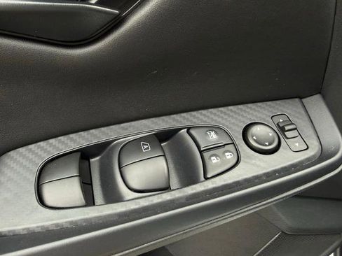 New 2025 Nissan Sentra S image 18