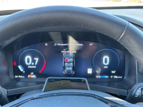 Used 2025 Ford Explorer Platinum w/ LUX Leather Package image 21