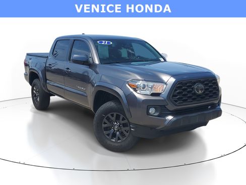 Used 2021 Toyota Tacoma SR5 RWD image 1