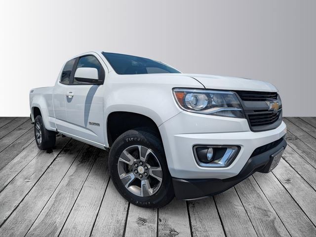 Used 2016 Chevrolet Colorado Z71 AWD/4WD image 3
