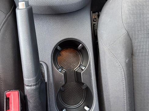 Used 2015 Volkswagen Jetta SE image 6