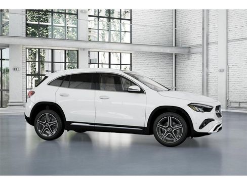 New 2026 Mercedes-Benz GLA 250 4MATIC image 14