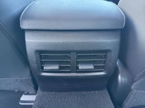 Used 2016 Lexus IS 300 AWD image 18