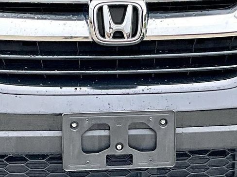 Used 2017 Honda CR-V LX image 12