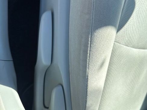 Used 2013 Toyota Prius Three w/ Solar Roof Pkg FWD image 17