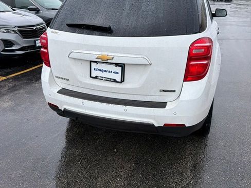 Used 2017 Chevrolet Equinox Premier w/ Enhanced Convenience Package FWD image 9