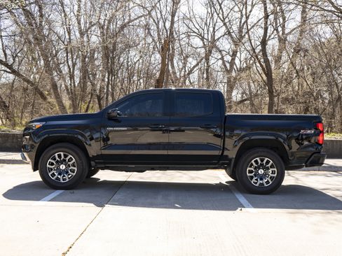 Used 2023 Chevrolet Colorado Z71 w/ Z71 Convenience Package 2 image 6