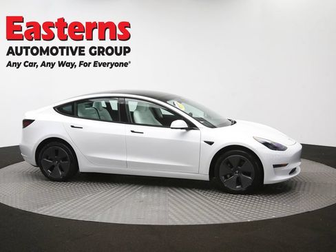 Used 2023 Tesla Model 3 Standard Range RWD image 41