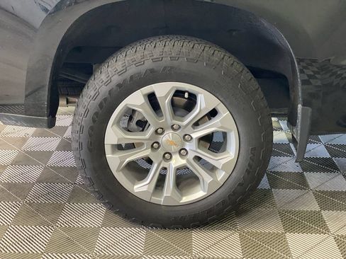 Used 2025 Chevrolet Silverado 1500 LTZ w/ Technology Package AWD/4WD image 18