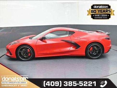 Used 2020 Chevrolet Corvette Stingray Premium Cpe w/ 3LT Preferred Equipment Group RWD image 4
