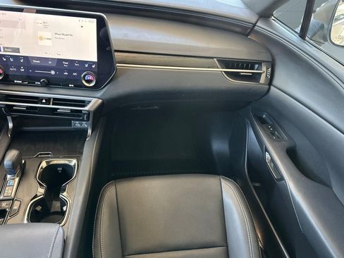 Certified 2025 Lexus RX 350h AWD/4WD image 32