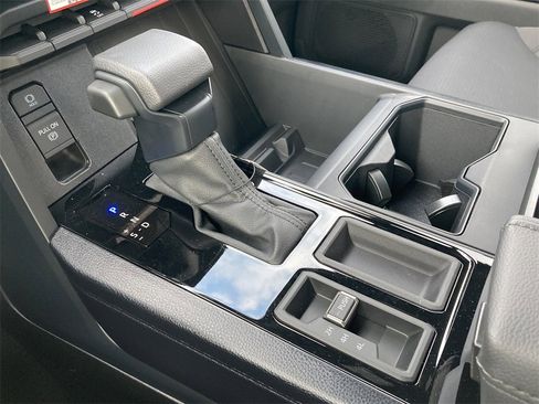 New 2026 Toyota Tundra SR image 40