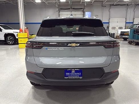 New 2026 Chevrolet Equinox EV LT image 5