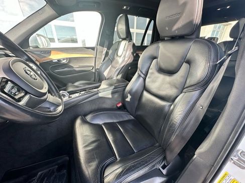 Used 2019 Volvo XC90 T8 Inscription w/ Protection Package Premier image 9