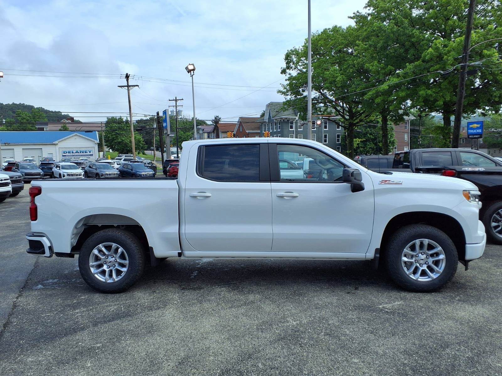 New 2026 Chevrolet Silverado 1500 RST w/ Convenience Package II AWD/4WD image 2