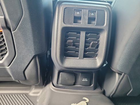New 2025 Ford Bronco Raptor AWD/4WD image 27
