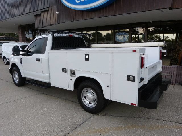 Used 2019 Ford F250 XL w/ Power Equipment Group RWD image 3
