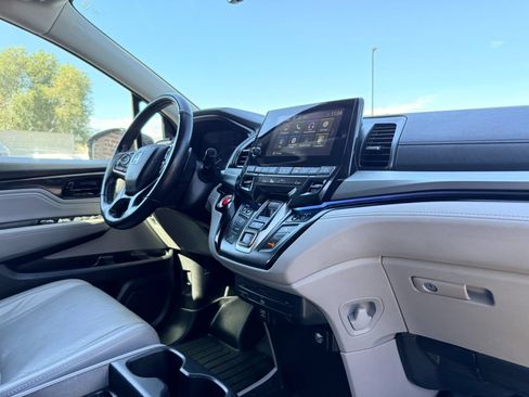 Used 2019 Honda Odyssey Elite image 14