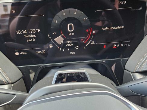 New 2026 GMC Yukon AT4 w/ AT4 Premium Plus Package AWD/4WD image 20