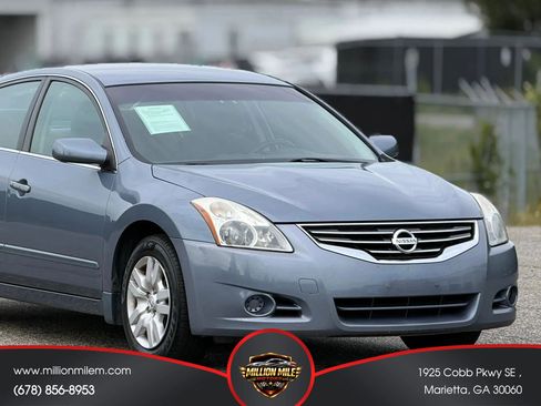 Used 2012 Nissan Altima 2.5 S FWD image 15