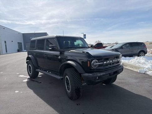 New 2024 Ford Bronco Outer Banks w/ Sasquatch Package AWD/4WD image 7