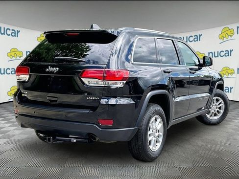 Used 2020 Jeep Grand Cherokee Laredo AWD/4WD image 6