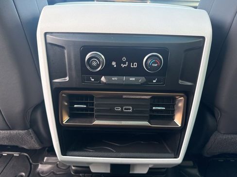 Used 2024 GMC Hummer EV 2X image 13