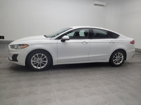 Used 2020 Ford Fusion SE FWD image 2