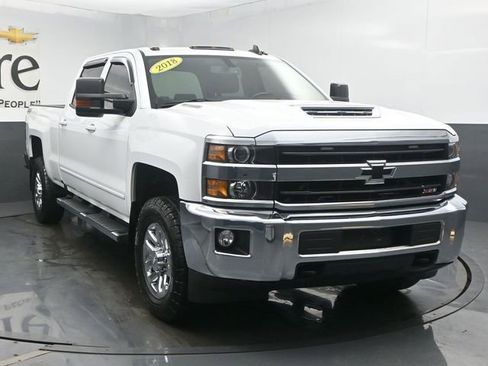 Used 2018 Chevrolet Silverado 3500 LT w/ LT Convenience Package image 49