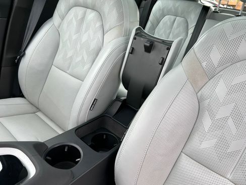 Used 2023 Polestar Polestar 2 w/ Pilot Pack image 25