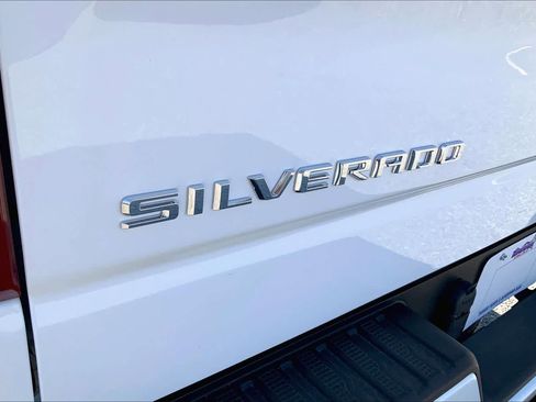 Used 2023 Chevrolet Silverado 1500 Custom image 27