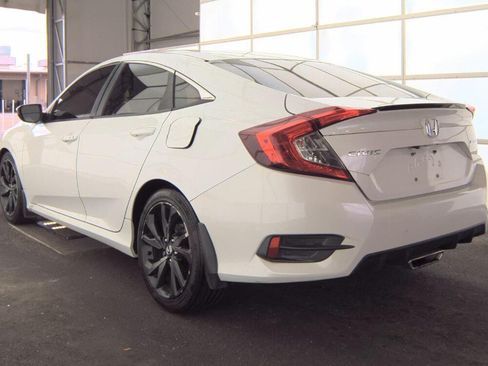 Used 2019 Honda Civic Sport image 12