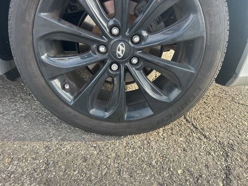 Used 2013 Hyundai Sonata SE w/ Navigation & Sunroof Pkg image 9