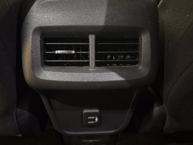 Used 2019 Chevrolet Equinox LT FWD image 28