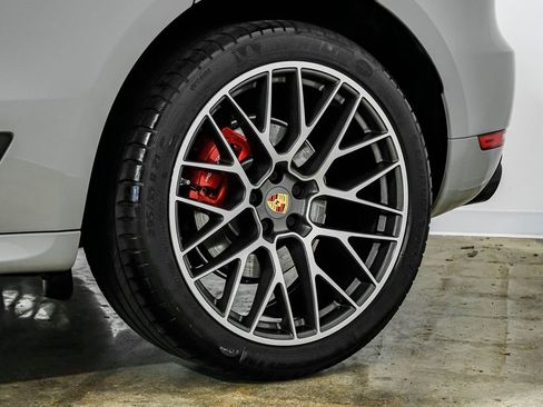 Used 2021 Porsche Macan GTS w/ Premium Package Plus (PF9) image 50