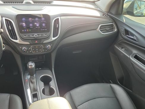 Used 2020 Chevrolet Equinox Premier FWD image 21