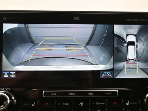 Used 2021 Toyota Highlander Platinum AWD/4WD image 22