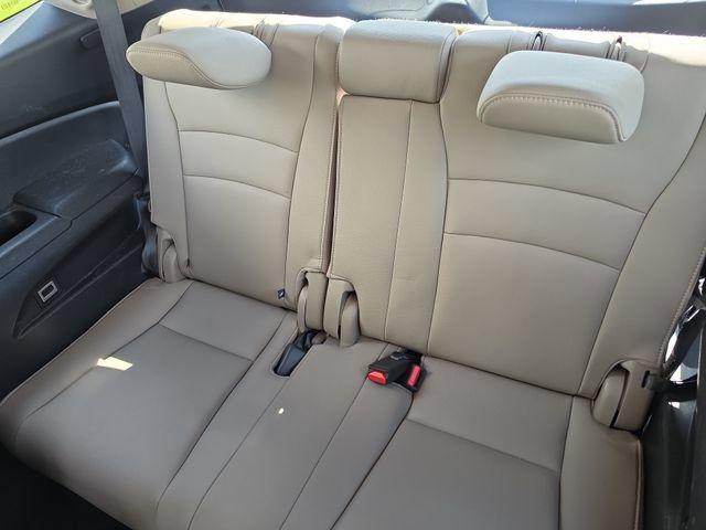Used 2020 Honda Pilot Touring image 13