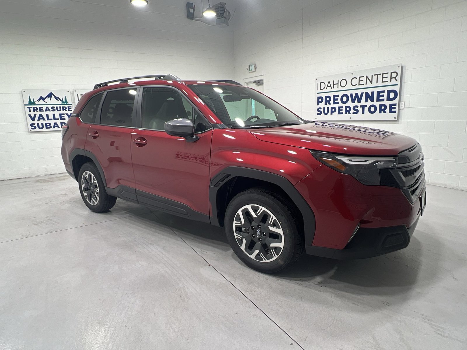 New 2026 Subaru Forester Premium AWD/4WD image 2
