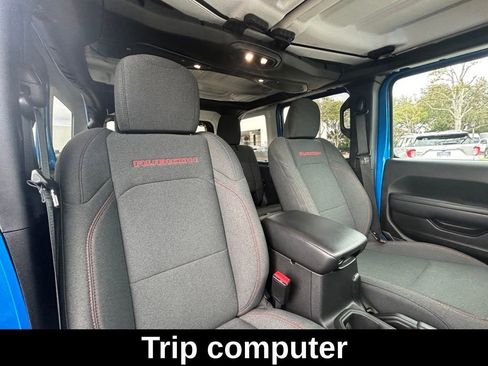 Used 2025 Jeep Wrangler Unlimited Rubicon AWD/4WD image 26