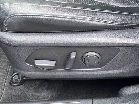 Used 2023 Kia Sportage EX image 30